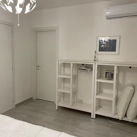 Appartamento Suite Teti Pozzallo Exteriör bild